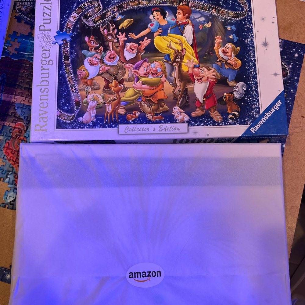 New unopened Ravensburger Disney Collector’s Edition 1000pc Snow White puzzle
